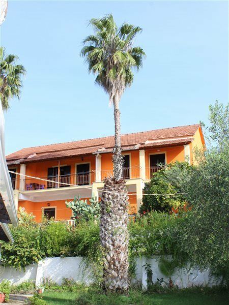 Jiannis Apartment *